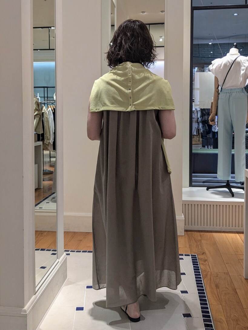 「夏ファッション、今日のコーデ、大人カジュアルコーデ、シンプル、お出かけコーデ、大人女子、ワンピースコーデ、シアートップス、ハット」｜「NOLLEY’Sの《アンサンブル対応》シアーワッフル2WAYカーディガン（カーディガン/ボレロ、グリーン系）」を使った、nol takamiさん（レディース・163cm）の夏コーディネートの7枚目の写真