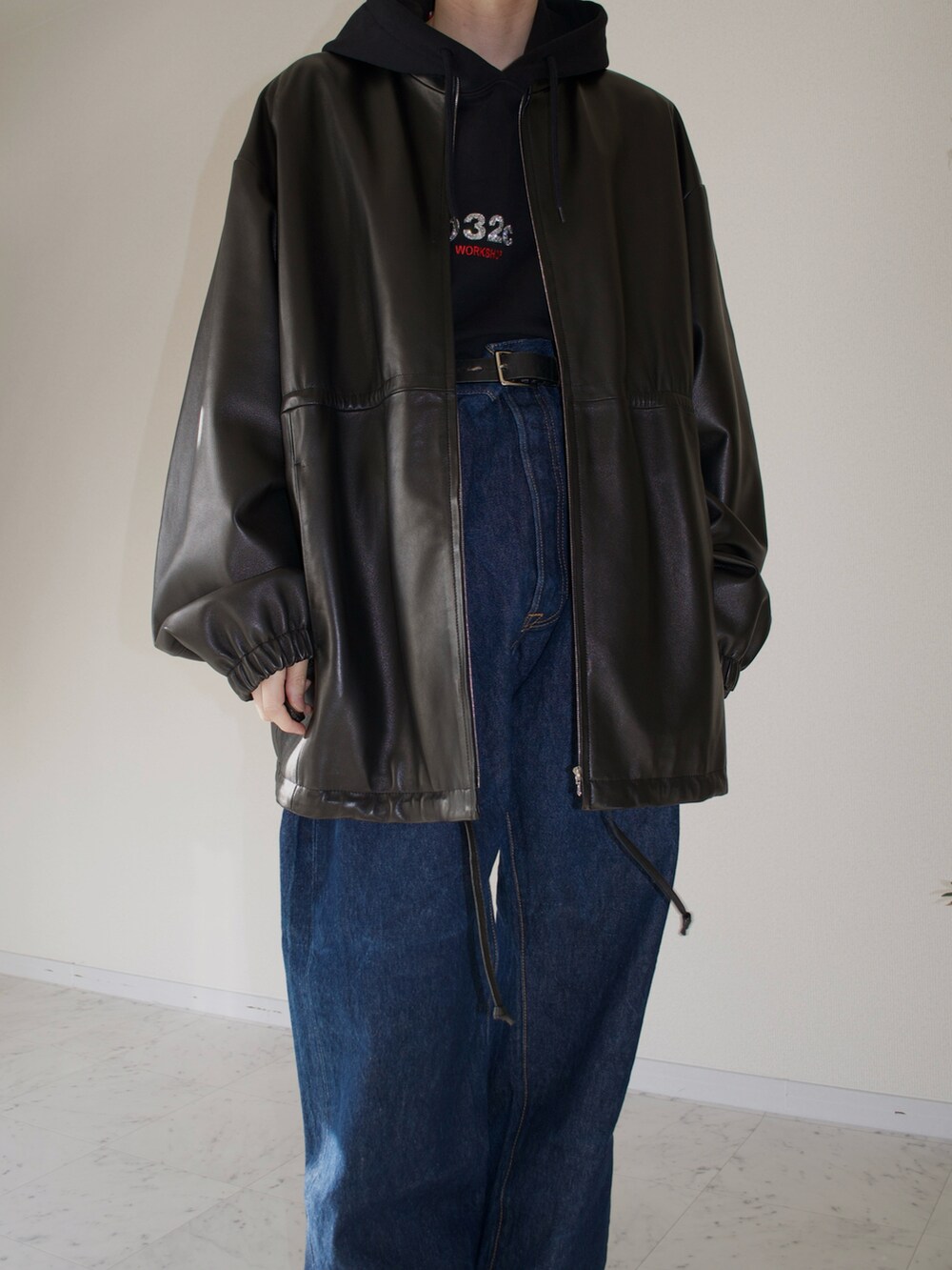 UNISEX》Buffalo Crack Leather Dress-Over Short Mods Coat