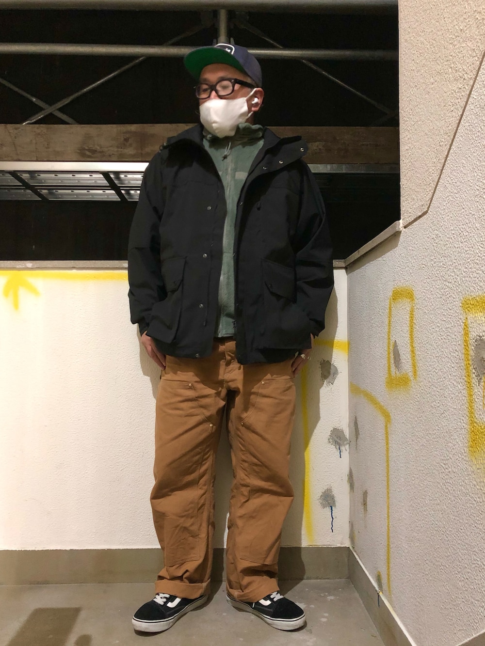 gottuso｜Carharttのチノパンツを使ったコーディネート - WEAR