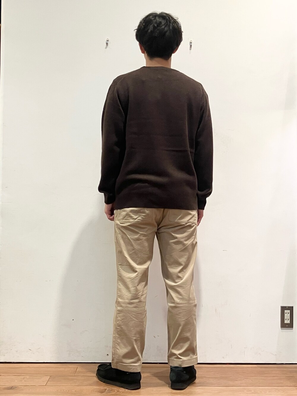 「ファッションを楽しもう、ビッグシルエット、お出かけコーデ、ブラウン、クラークス、ワラビー、patagonia、URBAN RESEARCH DOORS、FORK&SPOON、きれいめカジュアル、秋コーデ、ニット、淡色コーデ、いいね、save、フォローお願いします🤑、おしゃれさんと繋がりたい」｜「patagoniaのアイテム（ジャケット/アウター、ベージュ系）」を使った、ゆーとさん（メンズ・177cm）の秋コーディネートの6枚目の写真