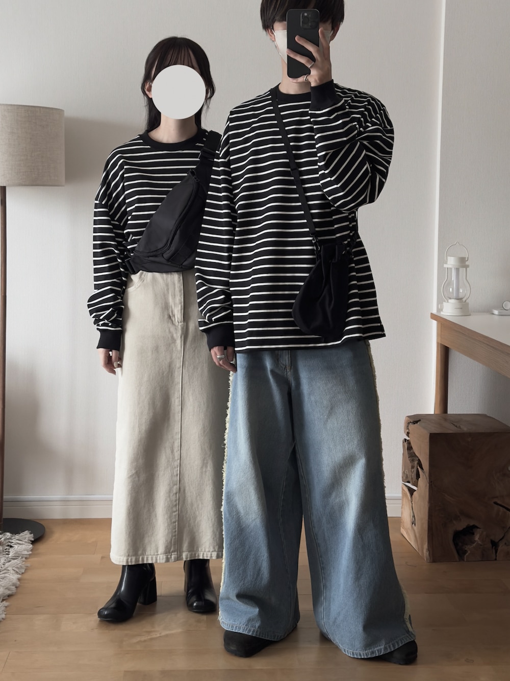 「RUUBON、ルーボン、ボーダー、春コーデ、デニム、ワイドパンツ、シンプルコーデ、休日スタイル、お出かけコーデ、デートコーデ、低身長コーデ、ロンT、シミラールック、カップルコーデ、おそろいコーデ」｜「RUUBONの【RUUBON】rustic long sleeve Tee / ラスティック ロングスリーブTシャツ（Tシャツ/カットソー、ブラック系）」を使った、hopeさん（メンズ・168cm）の冬コーディネートの2枚目の写真