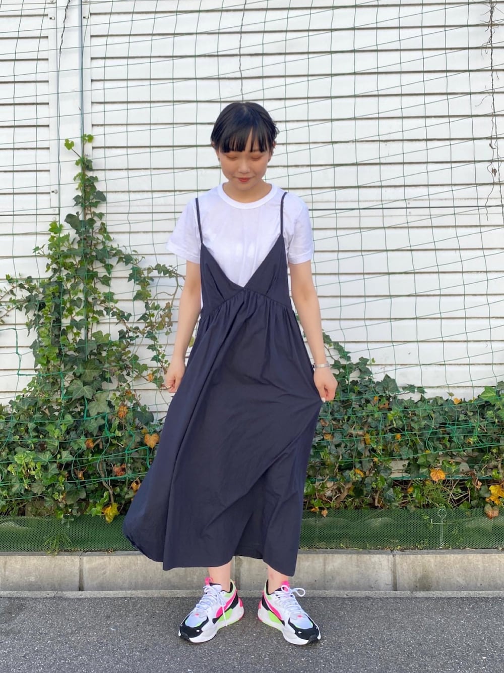 「URBANRESEARCHDOORS、URBANRESEARCH、アーバンリサーチ、アーバンリサーチドアーズ、unfil、プーマ、PUMA、スニーカー」｜「PUMAのPUMA　エクスクルーシブRS-Z リイベント（スニーカー、ホワイト系）」を使った、オクユウカさん（レディース・159cm）の春コーディネートの2枚目の写真