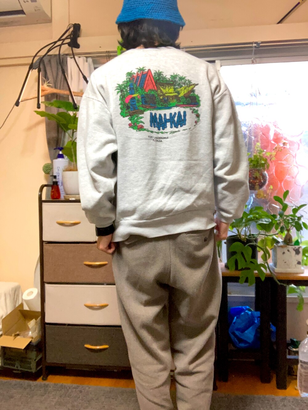 「メンズコーデ、大人カジュアル、休日スタイル、ストリート、古着MIX、古着」｜「niko and...のアイテム（パンツ、ベージュ系）」を使った、さるさん（メンズ・170cm）の冬コーディネートの2枚目の写真