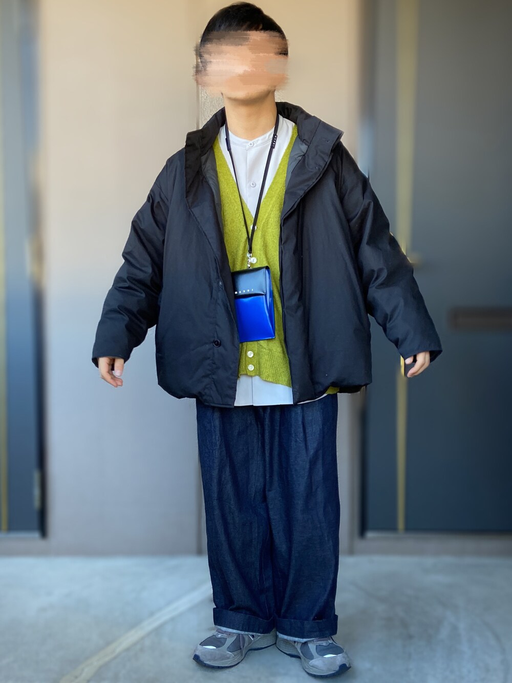 「MARNI、TOWNCRAFT、MUJI Labo、MUJI、A+TOKYO、エープラストウキョウ、カーディガン、Traditional Weatherwear、New Balance、低身長男子、ワイドデニム」｜「Traditional WeatherwearのUNIONSLACK 101（その他パンツ、ブルー系）」を使った、おます@低身長(159cm)さん（メンズ・159cm）の冬コーディネートの2枚目の写真
