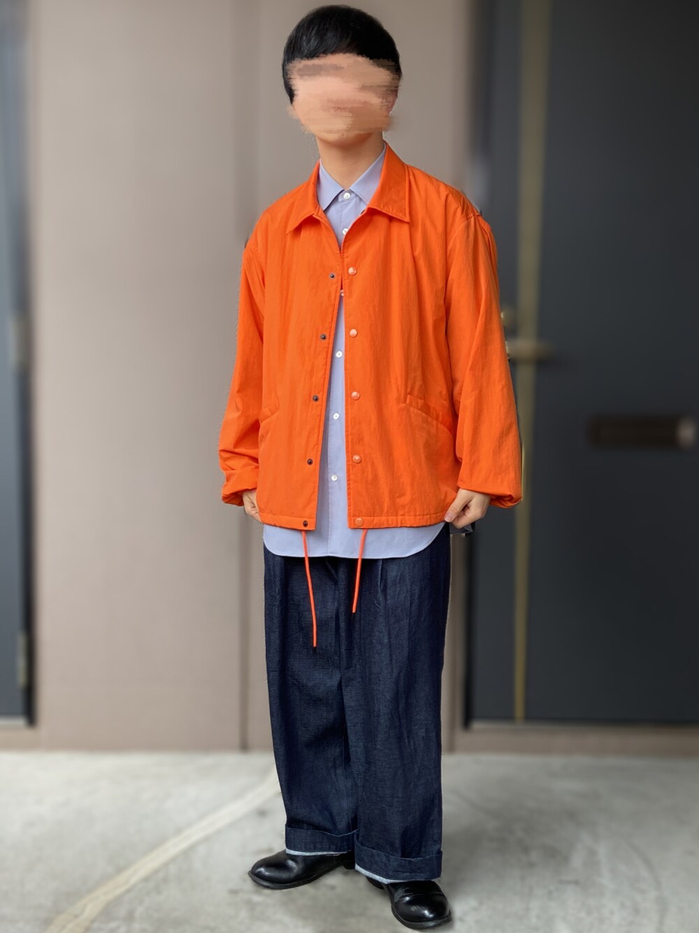 「URU、URU TOKYO、KAPTAIN SUNSHINE、barbour、Traditional Weatherwear、traditionalweatherwear、お洒落さんとつながりたい、PUBLIC TOKYO、低身長男子、革靴、コーチジャケット、オレンジコーデ、オイルドジャケット」｜「Traditional WeatherwearのUNIONSLACK 101（その他パンツ、ブルー系）」を使った、おます@低身長(159cm)さん（メンズ・159cm）の冬コーディネートの3枚目の写真