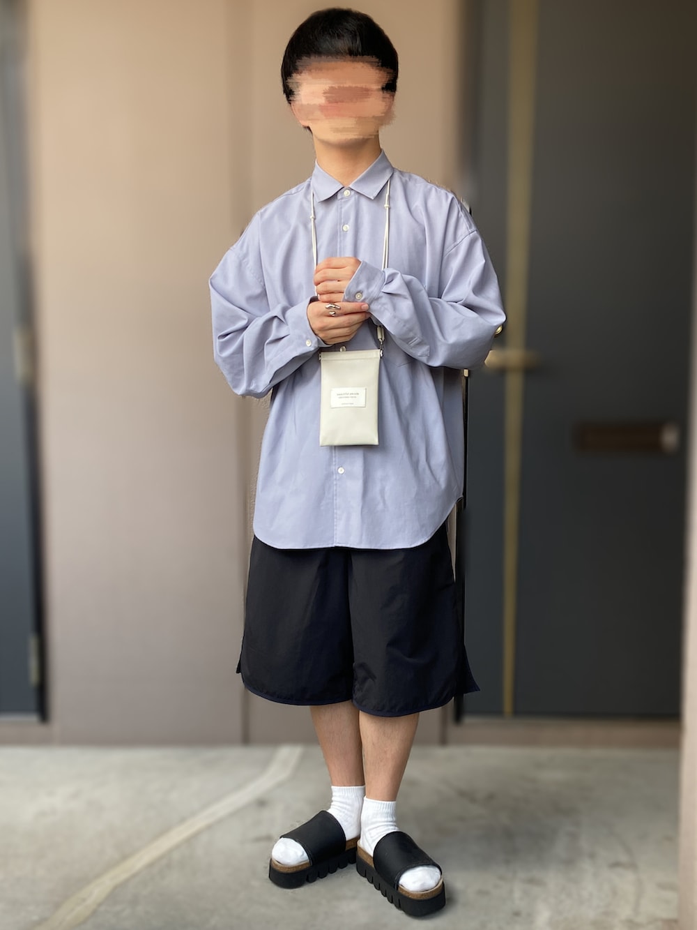 「PUBLIC TOKYO、beautiful people、BURLAP OUTFITTER、乱痴気、Hender Scheme、バスパン、かまぼこサンダル、低身長男子、夏コーデ」｜「Hender Schemeのcaterpillar（その他シューズ、ブラック系）」を使った、おます@低身長(159cm)さん（メンズ・159cm）の秋コーディネートの2枚目の写真