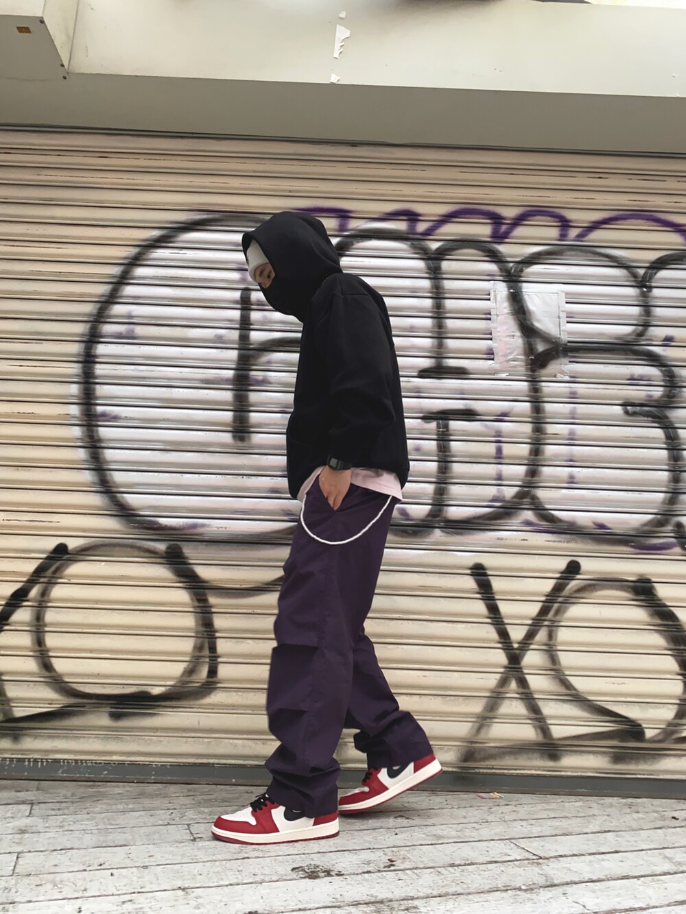 「UNIQLO、AIR JORDAN、HUMAN MADE、kiks」｜「UNIQLOのアイテム（パンツ、パープル系）」を使った、“Toro”さん（メンズ・165cm）の冬コーディネートの2枚目の写真