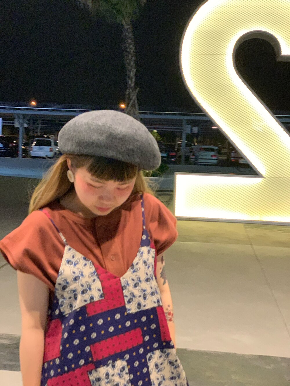 その他のワンピースを着用したレディースの夏コーディネートの2枚目の写真