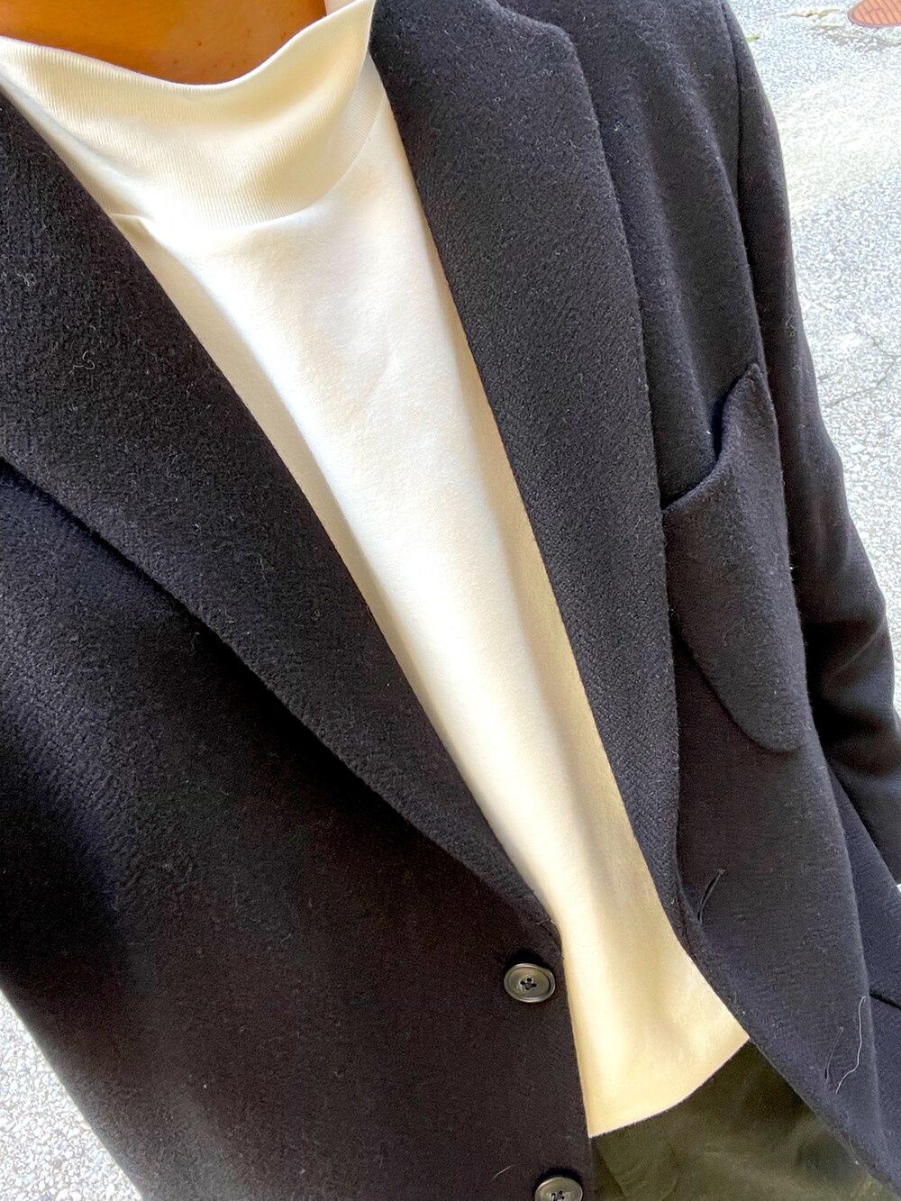 「打合せ、ジャケット、プラスJ」｜「UNIQLOのアイテム（テーラードジャケット、ブラック系）」を使った、Munehiro.Tさん（メンズ・170cm）の冬コーディネートの2枚目の写真