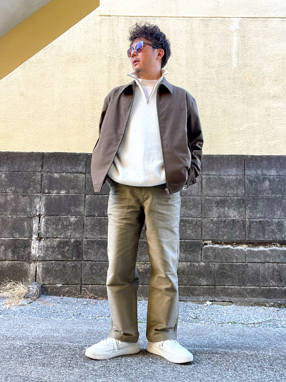 「かき集め、ざっとコーデ」｜「UNIQLOのアイテム（ブルゾン、ブラウン系）」を使った、Munehiro.Tさん（メンズ・170cm）の冬コーディネートの2枚目の写真