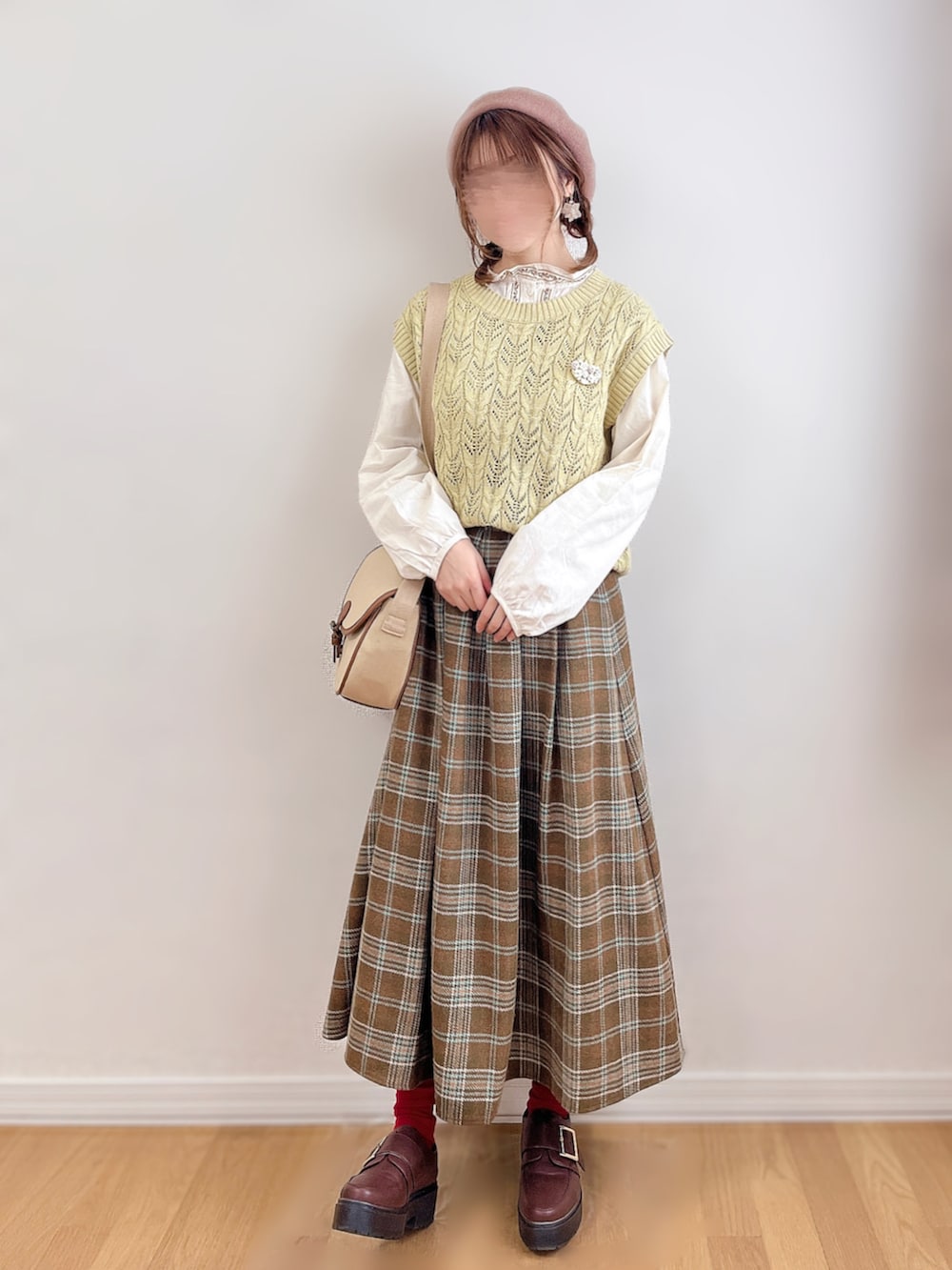 ãã¯ã€ãç³»ã®ã·ã£ã/ãã©ãŠã¹ããªã¬ã³ãžç³»ã®ã¹ã«ãŒããããŒãžã¥ç³»ã®ã·ã§ã«ããŒããã°ãççšããã¬ãã£ãŒã¹ã®å¬ã³ãŒãã£ããŒãã®2æç®ã®åç