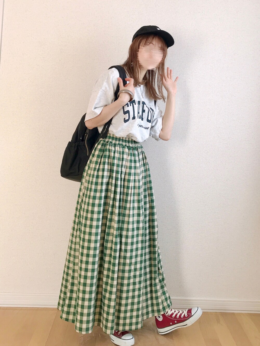 ã°ã¬ãŒç³»ã®Tã·ã£ã/ã«ãããœãŒãã°ãªãŒã³ç³»ã®ã¹ã«ãŒããã¬ããç³»ã®ã¹ããŒã«ãŒãççšããã¬ãã£ãŒã¹ã®æ¥ã³ãŒãã£ããŒãã®2æç®ã®åç