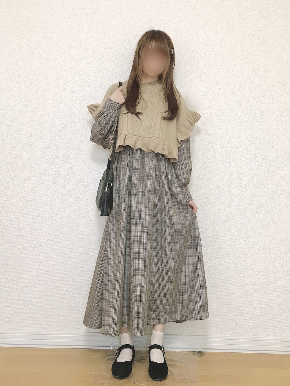 ããŒãžã¥ç³»ã®ãã¹ããããŒãžã¥ç³»ã®ã¯ã³ããŒã¹ããã©ãã¯ç³»ã®ãã¬ãšã·ã¥ãŒãºãççšããã¬ãã£ãŒã¹ã®ç§ã³ãŒãã£ããŒãã®2æç®ã®åç