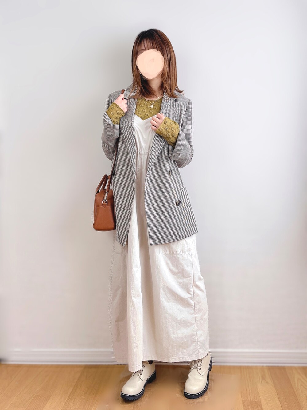 ããŒãžã¥ç³»ã®ããŒã©ãŒããžã£ã±ããããã¯ã€ãç³»ã®ã¯ã³ããŒã¹ãã°ãªãŒã³ç³»ã®Tã·ã£ã/ã«ãããœãŒãççšããã¬ãã£ãŒã¹ã®æ¥ã³ãŒãã£ããŒãã®3æç®ã®åç