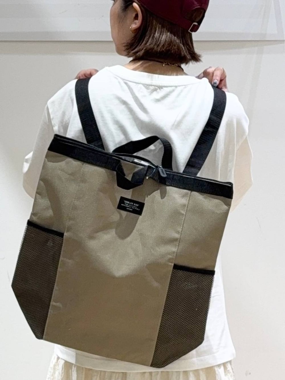 「低身長、ベーシック/シンプル、高見え、LAKOLE、Tシャツ、接触冷感、スカート、キャップ、ネックレス、生活雑貨、リュック・バッグ、カジュアル、カジュアルコーデ、デートコーデ、休日コーデ」｜「GLOBAL WORKのApple Watch UNISEXクリアバンド/118492（デジタル腕時計、ブラック系）」を使った、oisoさん（レディース・153cm）の夏コーディネートの9枚目の写真