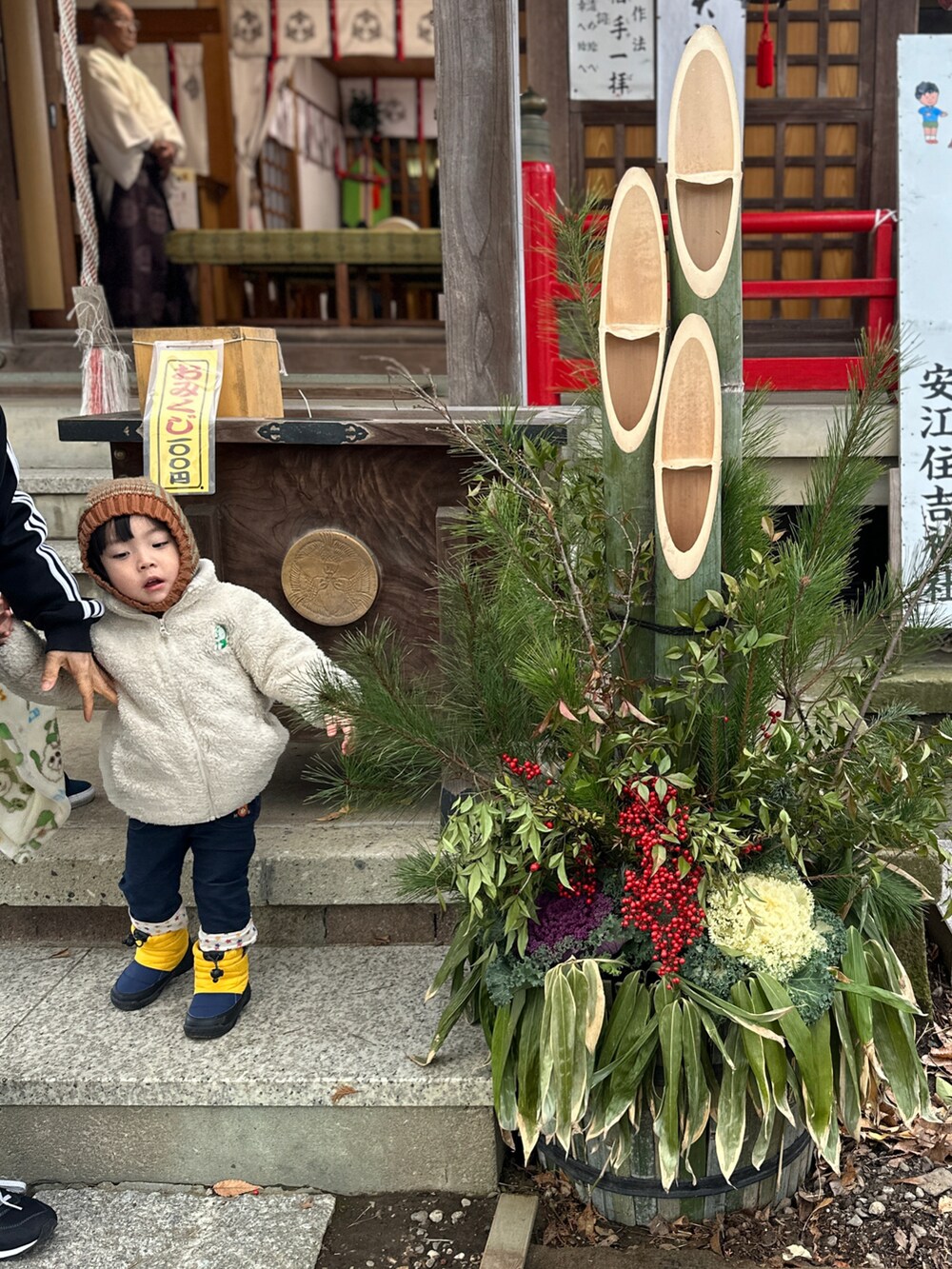 「ブーツ、スノーブーツ、mont-bell、ホットビスケッツ、UNIQLO、ドラえもん、男の子」｜「mont-bellのアイテム（その他アウター、ブルー系）」を使った、haruasa さん（キッズ・80cm）の冬コーディネートの4枚目の写真