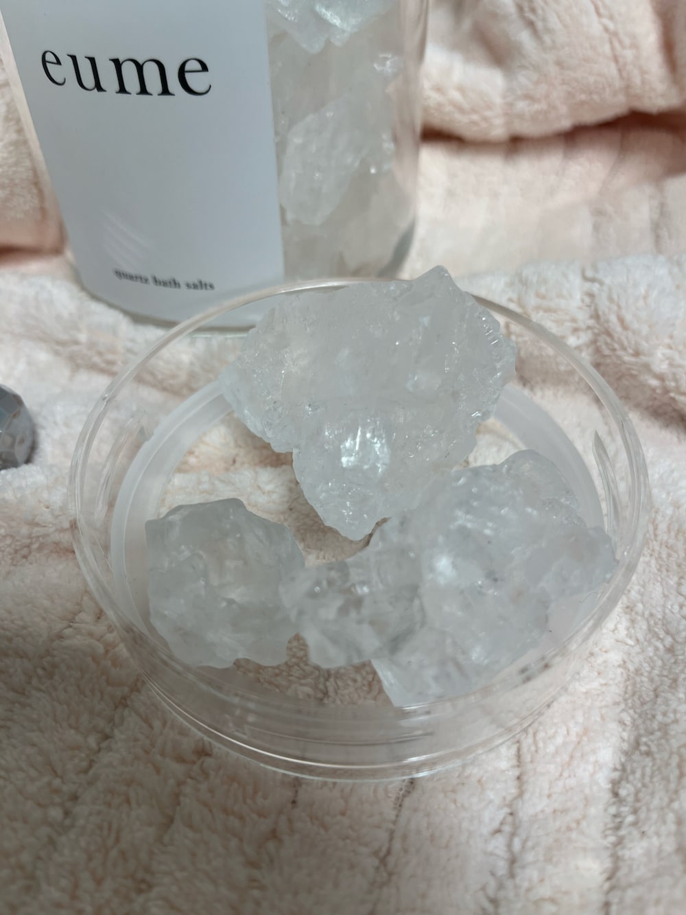 ピンク系のバス/トイレグッズ、その他の入浴剤・バスケア、その他のその他ビューティーグッズを着用したレディースの春コーディネートの2枚目の写真