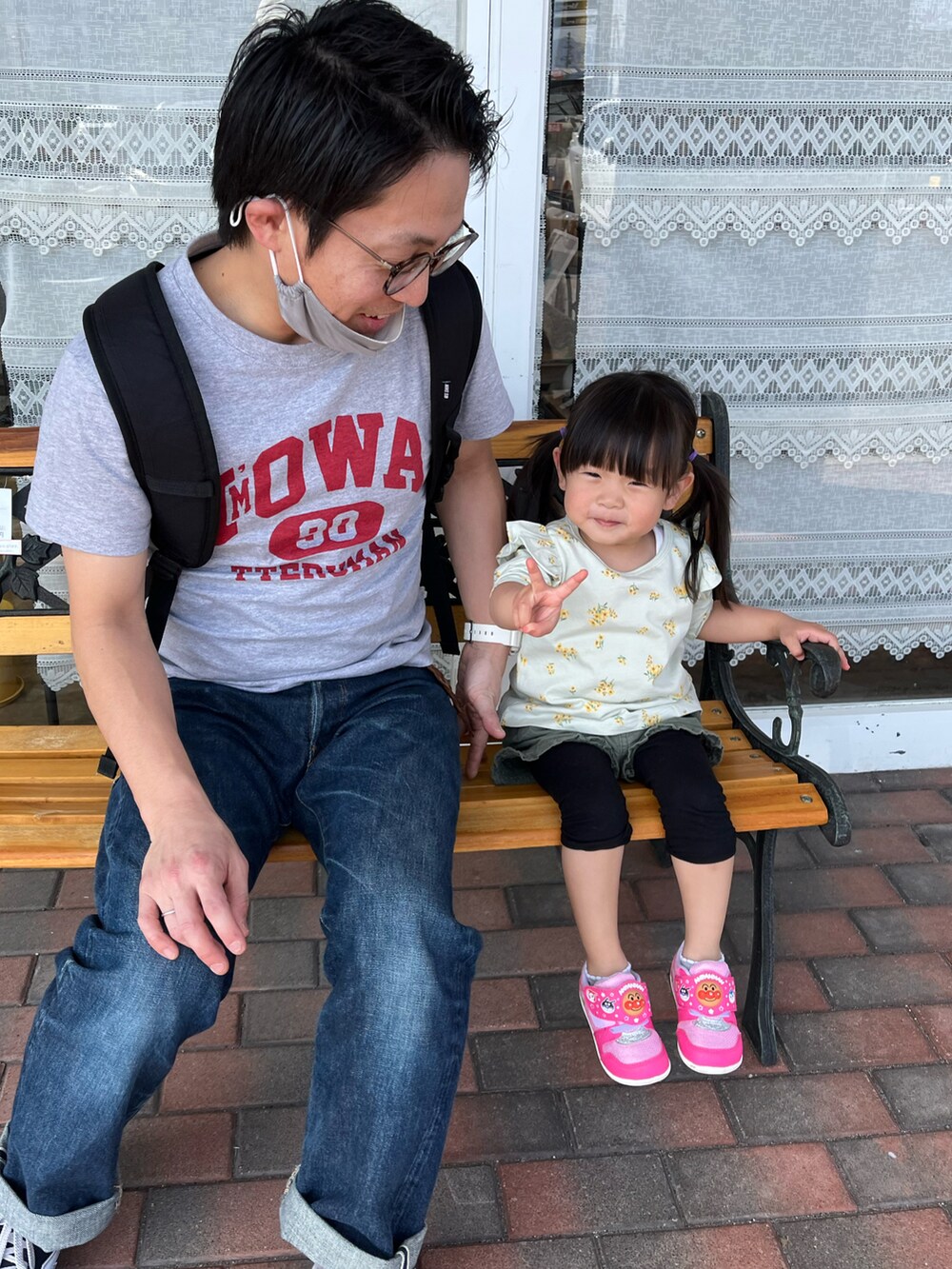 「owatteruman、Tシャツ、シンプルコーデ、シンプル、休日スタイル、40代ファッション、アメカジ」｜「STEVENSON OVERALL CO.のStevenson Overall Rigid（デニムパンツ、ブルー系）」を使った、いとてさん（メンズ・164cm）の春コーディネートの3枚目の写真