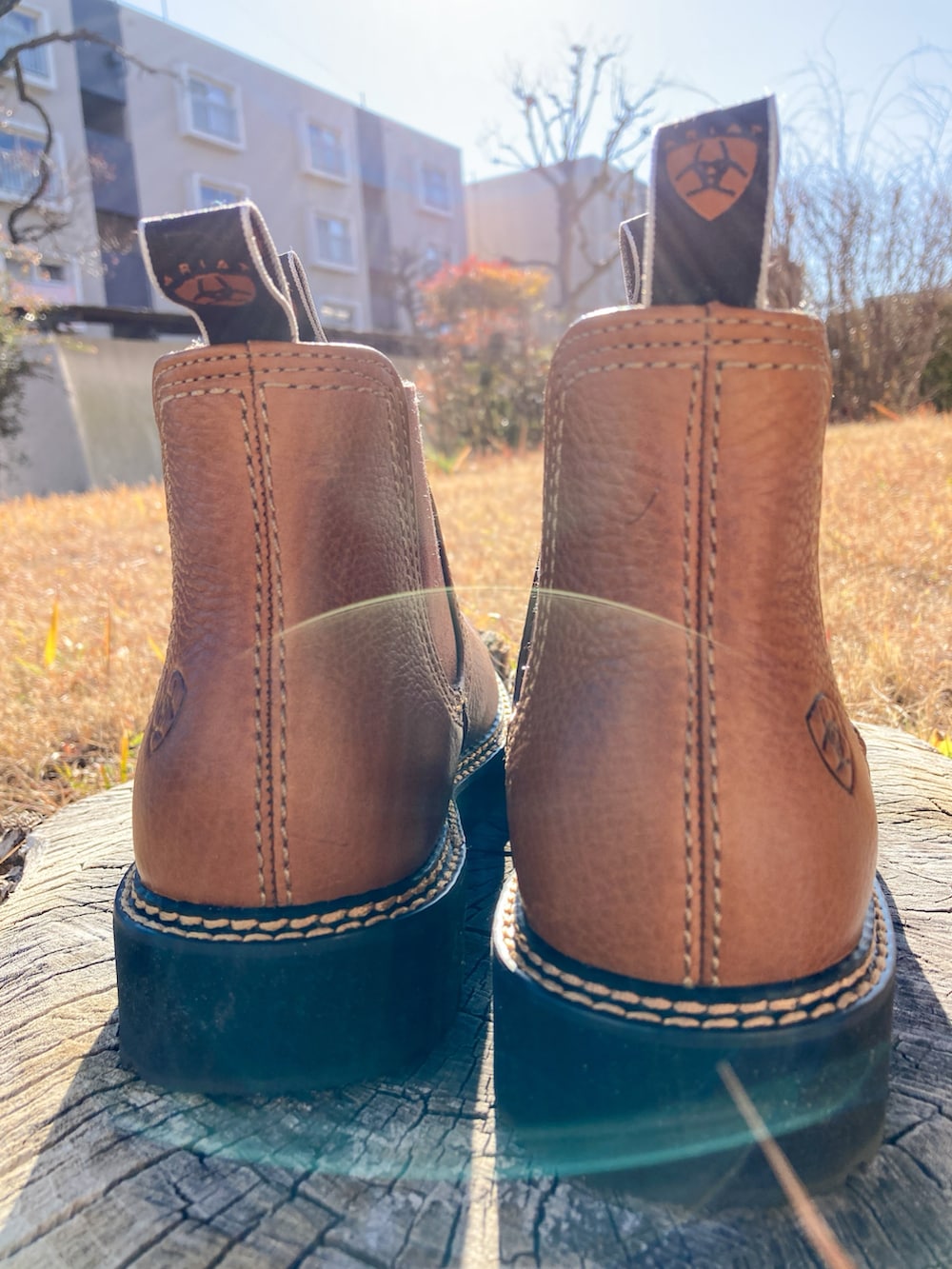 「ニットキャップ、ニット帽、ワークマン、丸メガネ、Zparts、ダウンジャケット、thescotchhouse、タートルネック、UNIQLO U、UNIQLO、ユニクロ、スウェットパンツ、GU、サイドゴアブーツ、Ariat」｜「ワークマンのアイテム（ニットキャップ/ビーニー、ブラック系）」を使った、【Khaki's】A田さん（メンズ・163cm）の冬コーディネートの4枚目の写真