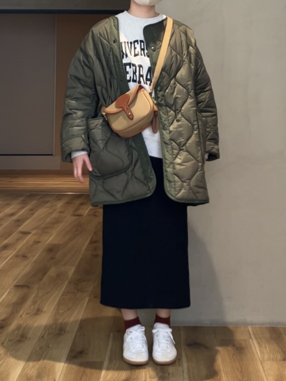 「BRADYの[ ブレディ ] ◇ JY Brady COLNE MINI ショルダー バッグ（ショルダーバッグ、ベージュ系）」を使った、ruさん（レディース・163cm）の冬コーディネートの4枚目の写真