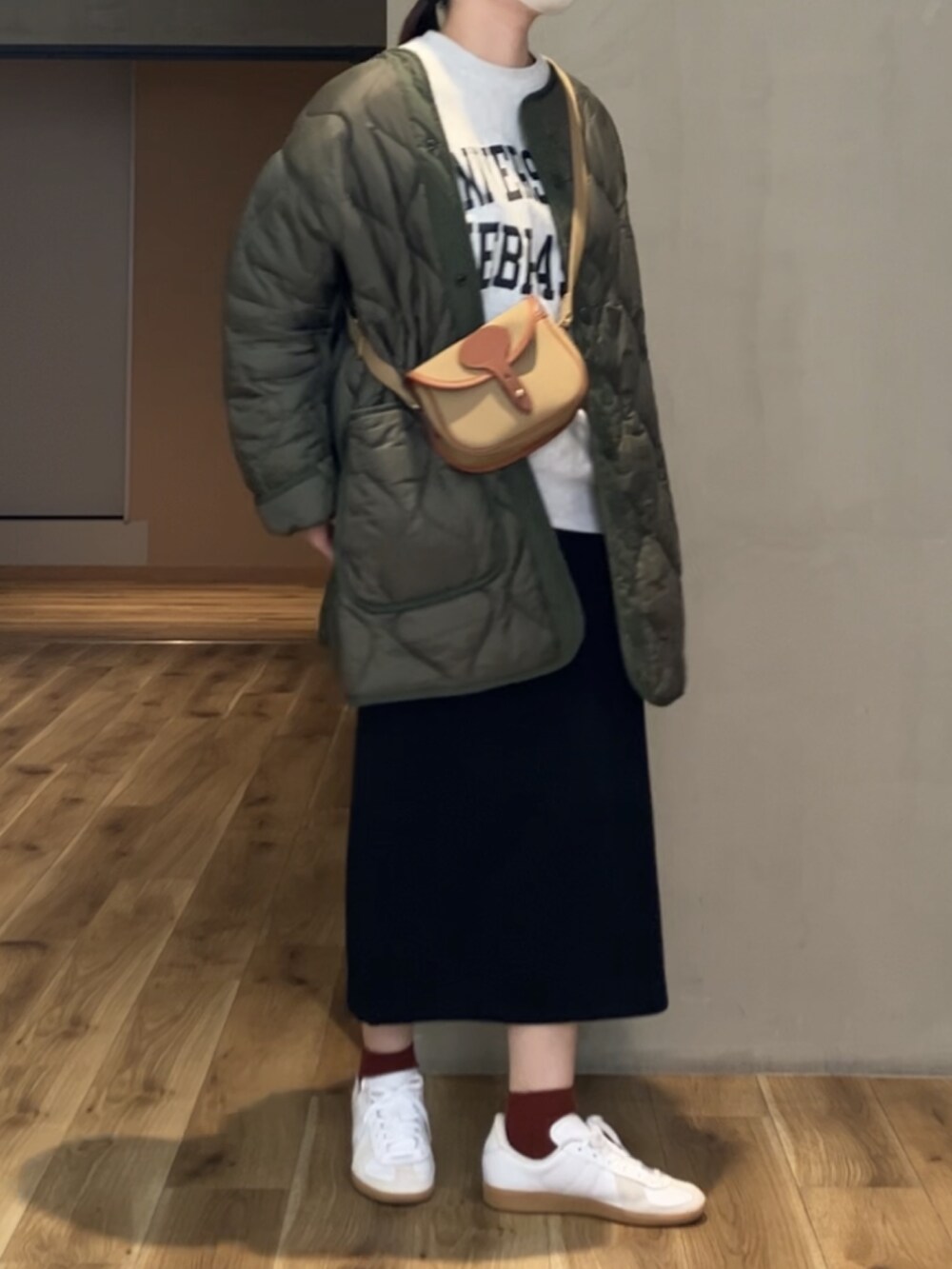 「BRADYの[ ブレディ ] ◇ JY Brady COLNE MINI ショルダー バッグ（ショルダーバッグ、ベージュ系）」を使った、ruさん（レディース・163cm）の冬コーディネートの3枚目の写真