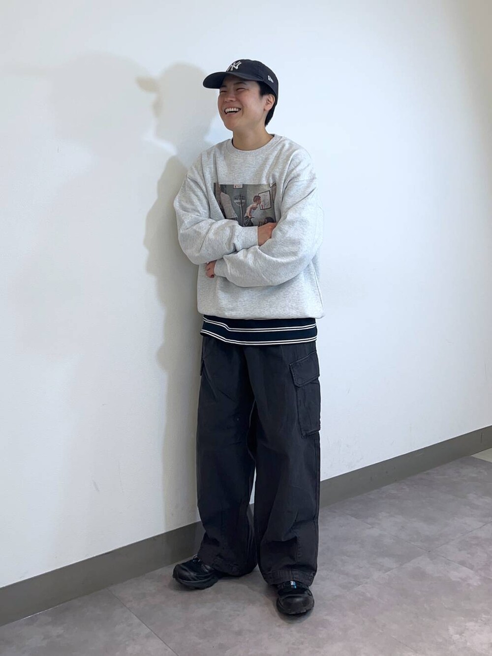 「低身長、個性派、ラフ、デート/ロマンティック、差し色コーデ、高見え、リラックス、ベーシック/シンプル、オーバーサイズ、ワイドパンツ、ロンT、Tシャツ、シャツ、カーディガン、ニット」|「RAGEBLUEの【Healthknit/ヘルスニット】シンカー無地3Pソックス(ソックス/靴下、その他)」を使った、shuさん(メンズ・159cm)の冬コーディネートの3枚目の写真