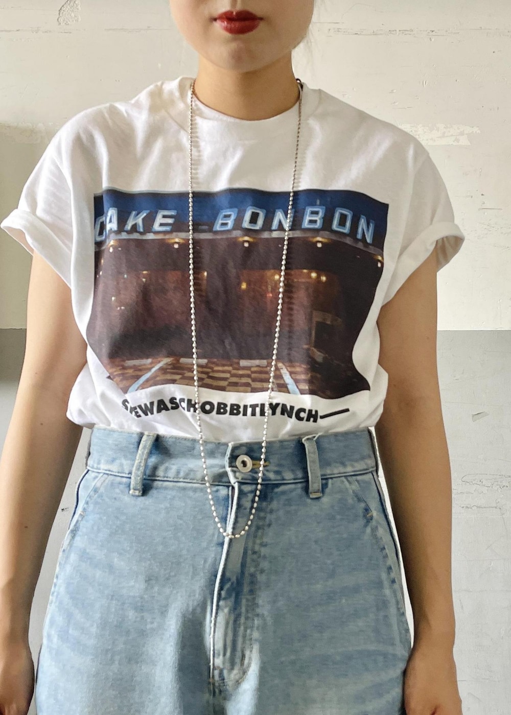 「TANGTANG、タンタン、メッシュ、JW PEI、ジェイダブリューペイ、ブラック、ホワイト、Tシャツ、半袖、クルーネック、プリント、パンツ、ブルー、デニム、ワイド」｜「JW PEIの【JW PEI】Maeve（サンダル、ブラック系）」を使った、OEさん（レディース・164cm）の夏コーディネートの5枚目の写真