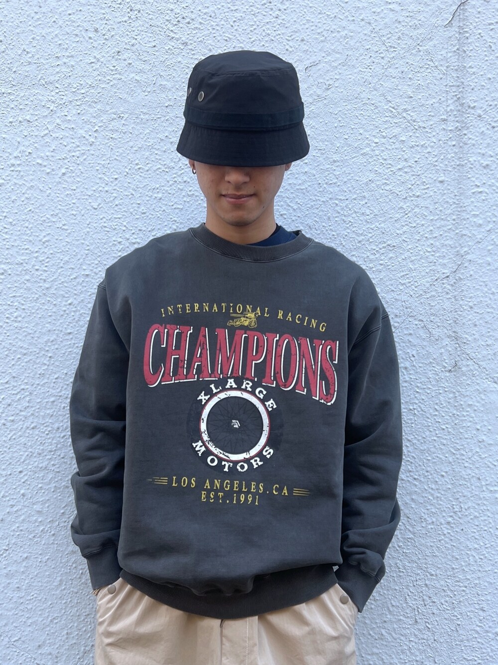 「シンプル、シンプルスタイル、ファッションを楽しもう」｜「XLARGEのRIPSTOP MILITARY HAT（ハット、ブラック系）」を使った、guriさん（メンズ・173cm）の冬コーディネートの5枚目の写真