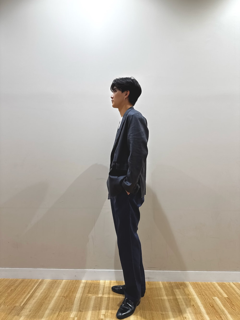 「ITEMS URBANRESEARCHのSonic Youth T-Shirts（Tシャツ/カットソー、その他）」を使った、しゅんさん（メンズ・183cm）の夏コーディネートの4枚目の写真