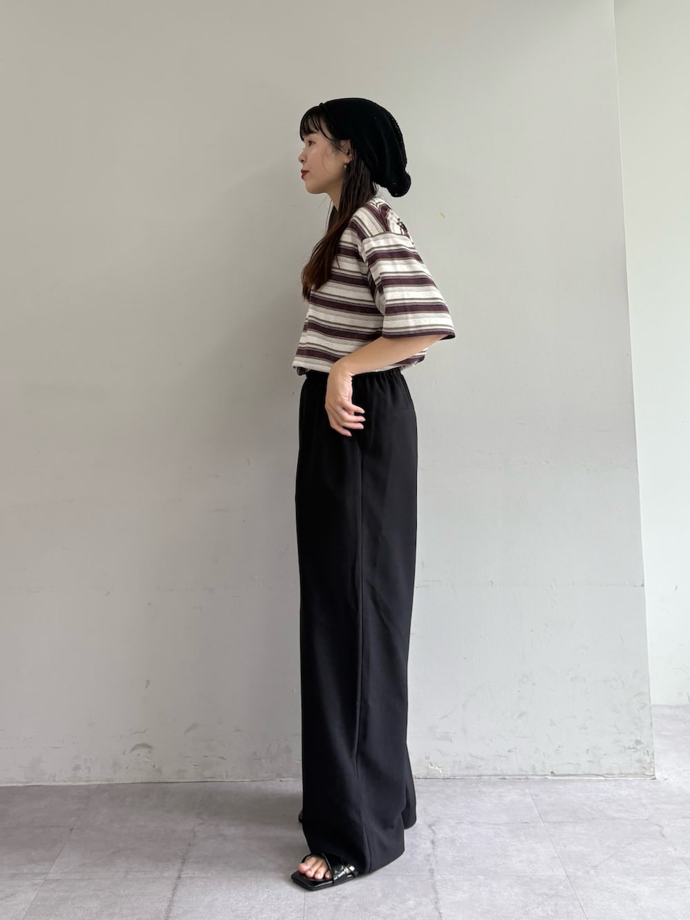 「シンプル、シンプルコーデ、シンプルスタイル、ボーダー、ボーダートップス、ボーダーTシャツ、古着、古着コーデ、大人、大人カジュアル、大人コーデ、夏コーデ」｜「CIAOPANIC TYPYの【UNISEX】ヴィンテージライクマルチボーダーTEE（Tシャツ/カットソー、レッド系）」を使った、kyaaaiさん（レディース・156cm）の夏コーディネートの2枚目の写真