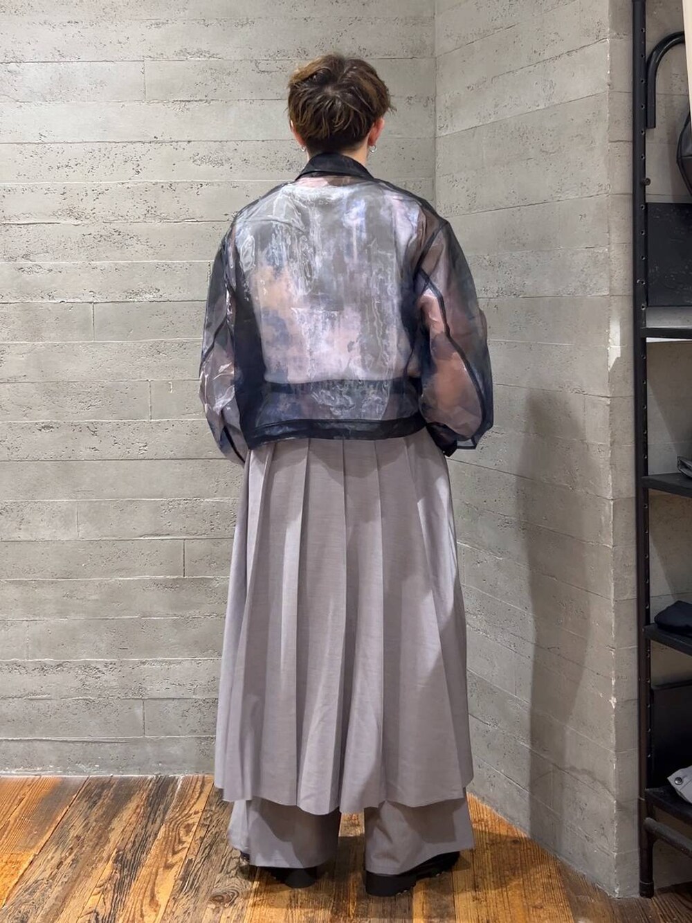 「低身長、きれいめ、モード、オーバーサイズ、HARE、ワイドパンツ、ブルゾン、夏コーデ、高見え」｜「HAREのステンレスチェーンネックレス(HARE)（ネックレス、シルバー系）」を使った、HARE     もりたいさん（メンズ・168cm）の夏コーディネートの3枚目の写真