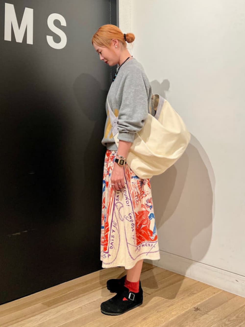 BEAMS BOY(BEAMS WOMEN)｜BINDUのスカートを使ったコーディネート - WEAR