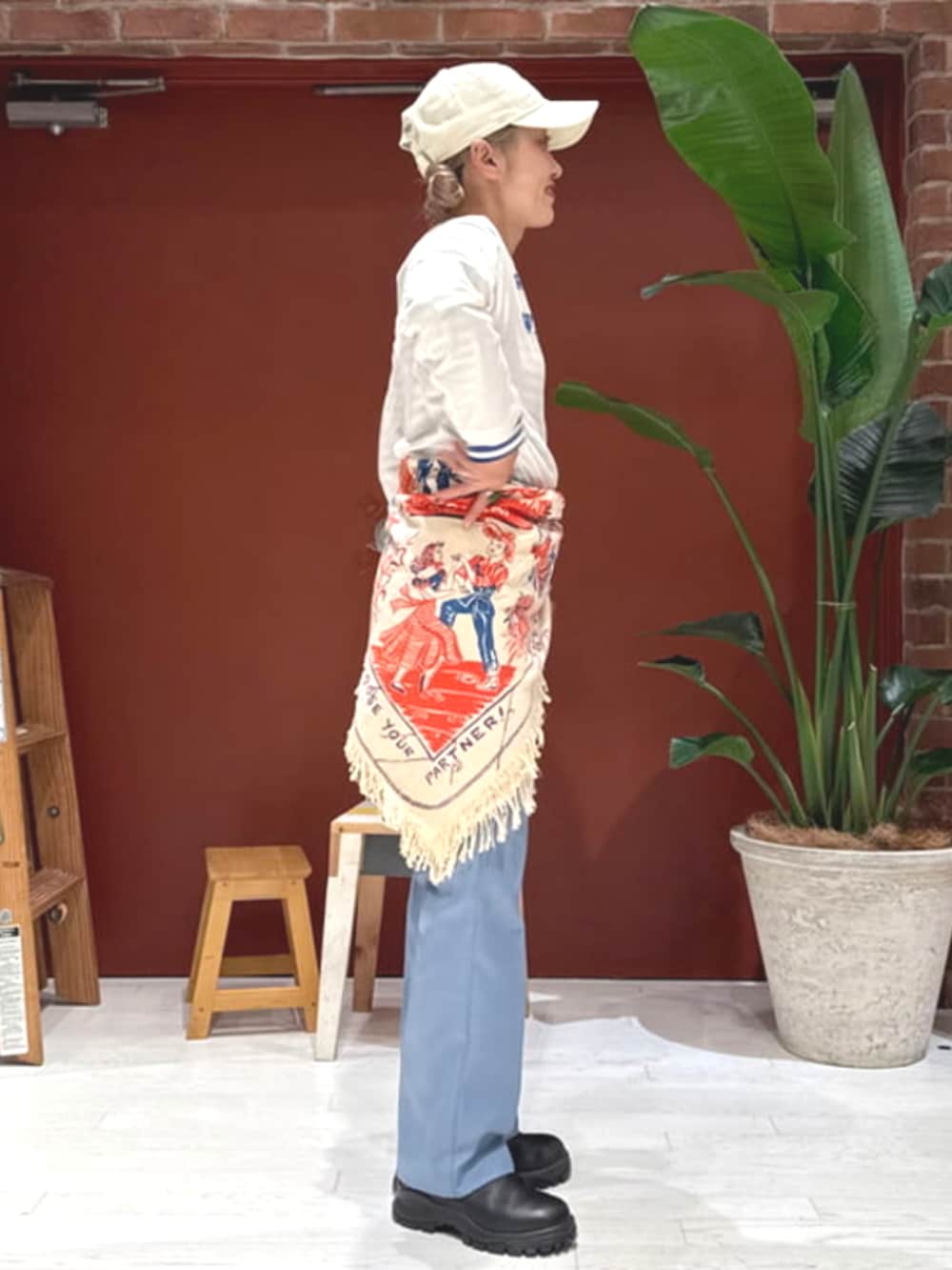 BEAMS BOY(BEAMS WOMEN)｜BINDUのバンダナ/スカーフを使った