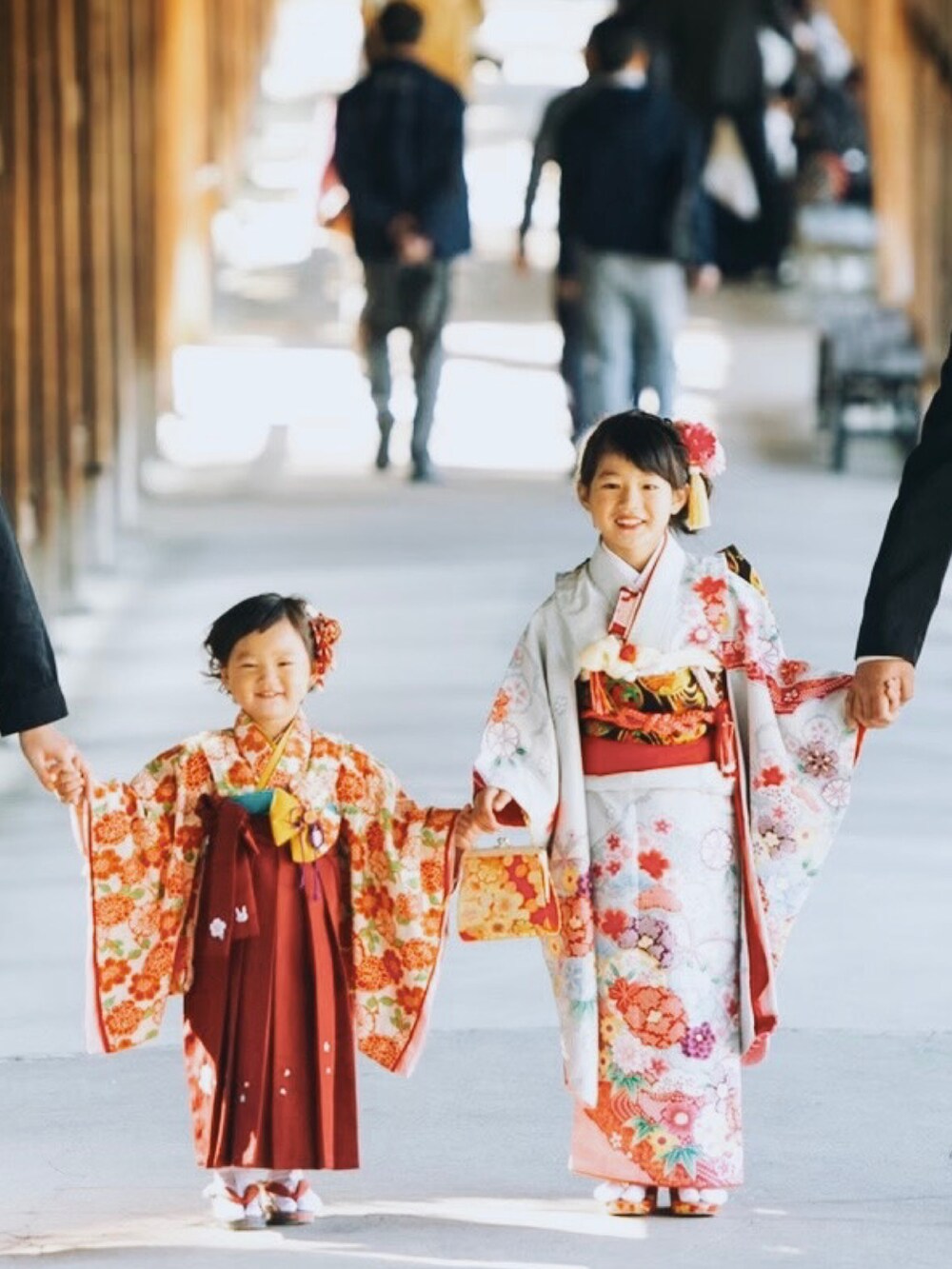 「着物、七五三、袴、和装、姉妹コーデ」｜「貸衣装のアイテム（着物、ブルー系）」を使った、𝑀𝐼𝑁さん（キッズ・110cm）の秋コーディネートの2枚目の写真