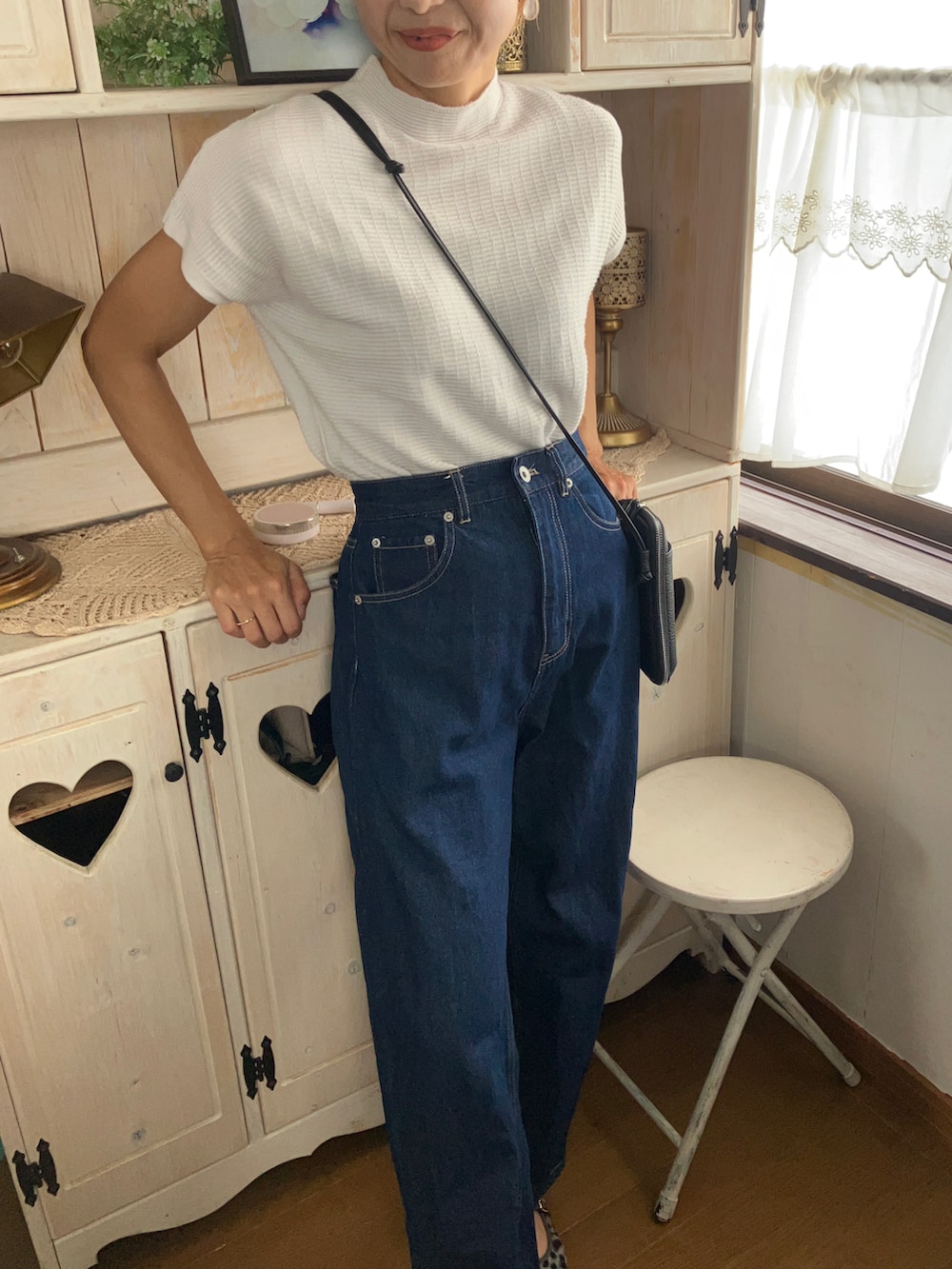 「着圧ソックス、ソックウェル、Sockwell、40代ファッション、アラフィフ」｜「SockWellの[SW156W]PLANTAR CUSH CREW BASIC　Ladies（ソックス/靴下、ブラック系）」を使った、まゆみんさん（レディース・160cm）の秋コーディネートの2枚目の写真