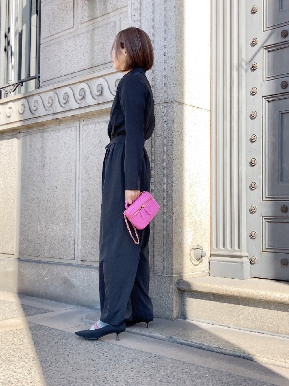 「ソックス、柄ソックス、ソックウェル、Sockwell、きれいめカジュアル、marjour、オールインワン、休日スタイル、40代ファッション」｜「SockWellの[LD209W]BLANKET TWILL　Ladies  CHARCOAL（ソックス/靴下、グレー系）」を使った、まゆみんさん（レディース・160cm）の秋コーディネートの3枚目の写真