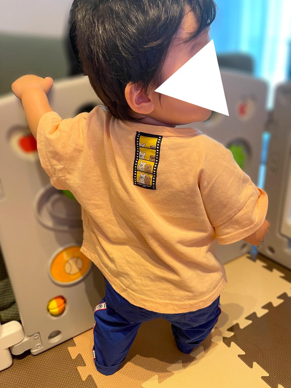 「夏コーデ、ビッグシルエット、ベビーコーデ、生後11ヶ月、０歳、保育園、保育園コーデ、1107、プチバトー、アプレレクール、Tシャツ、ブルー、男の子ベビー、おとこのこ、原色」｜「apres les coursの1107 NIPPONツアー イラストTシャツ（Tシャツ/カットソー、オレンジ系）」を使った、𝚖𝚒𝚣𝚞☻︎　  さん（キッズ・70cm）の夏コーディネートの2枚目の写真