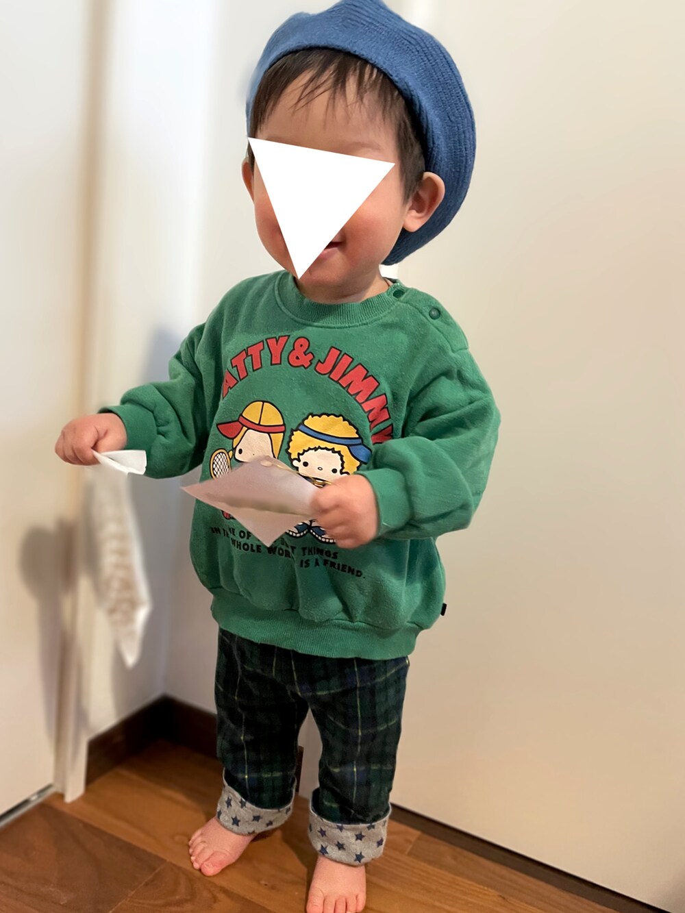 「kidsfashion、1歳、1歳5ヶ月、１歳男の子、男の子ベビー、ベビーコーデ、保育園コーデ、保育園、ベレー帽、futafuta、バースデイ、ホットビスケッツ、ニットベレー、パティーアンドジミー、グリーン×ブルー」｜「futafutaのアイテム（スウェット、グリーン系）」を使った、𝚖𝚒𝚣𝚞☻︎　  さん（キッズ・70cm）の冬コーディネートの3枚目の写真