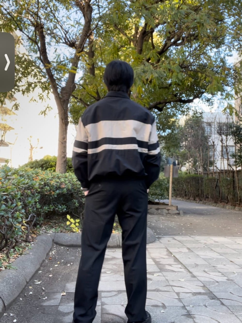 「新星WEARISTAにエントリー、バレンシアガ、BALENCIAGA、ユニクロ、UNIQLO、ワイドパンツ、バーウィック、Berwick1707、大人カジュアル、メンズファッション、お洒落さんとつながりたい、大人コーデ、ロレックス、ROLEX、相互フォロー」｜「UNIQLOのアイテム（スラックス、ブラック系）」を使った、YOSHIMAさん（メンズ・169cm）の冬コーディネートの4枚目の写真