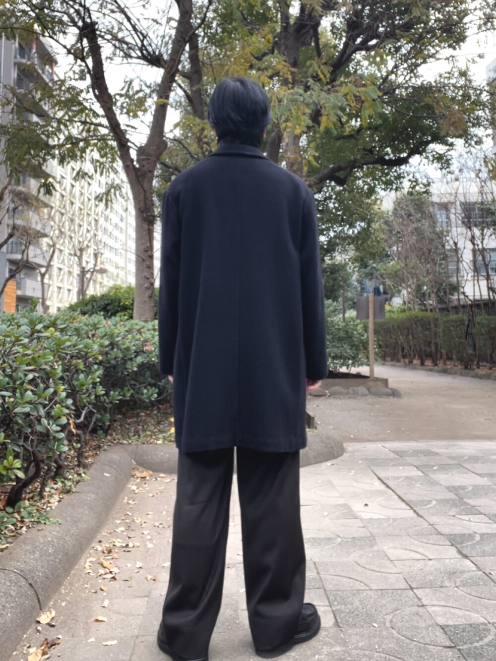 「COMOLI、コモリ、LE、エディフィス、ジャーナルスタンダード、ULTERIOR、スラックス、ワイドパンツ、オトナカジュアル、おしゃれさんと繋がりたい、新星WEARISTAにエントリー、チェスターコート、berwick1707、レショップ、相互フォロー」｜「ulteriorのアイテム（スラックス、ブラウン系）」を使った、YOSHIMAさん（メンズ・169cm）の冬コーディネートの4枚目の写真