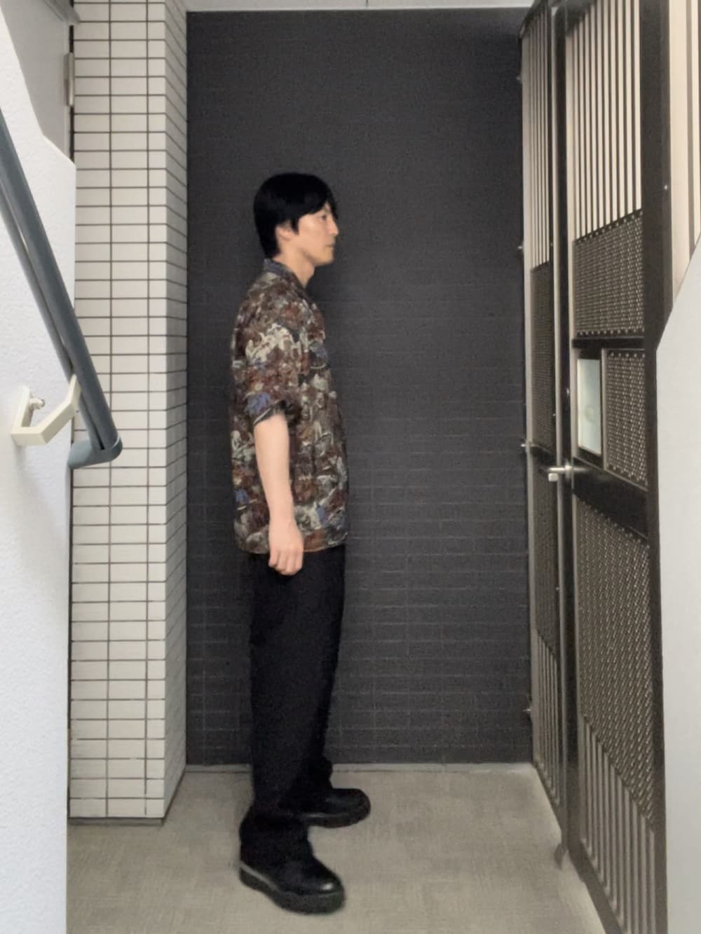 「niceness、ULTERIOR、OMEGA、TOMWOOD、おしゃれさんと繋がりたい、フォローミー、フォロー返します、フォロバ、アロハシャツ、柄シャツ、休日スタイル、夏、大人コーデ」｜「NICENESSのアイテム（シャツ/ブラウス、その他）」を使った、YOSHIMAさん（メンズ・169cm）の夏コーディネートの5枚目の写真