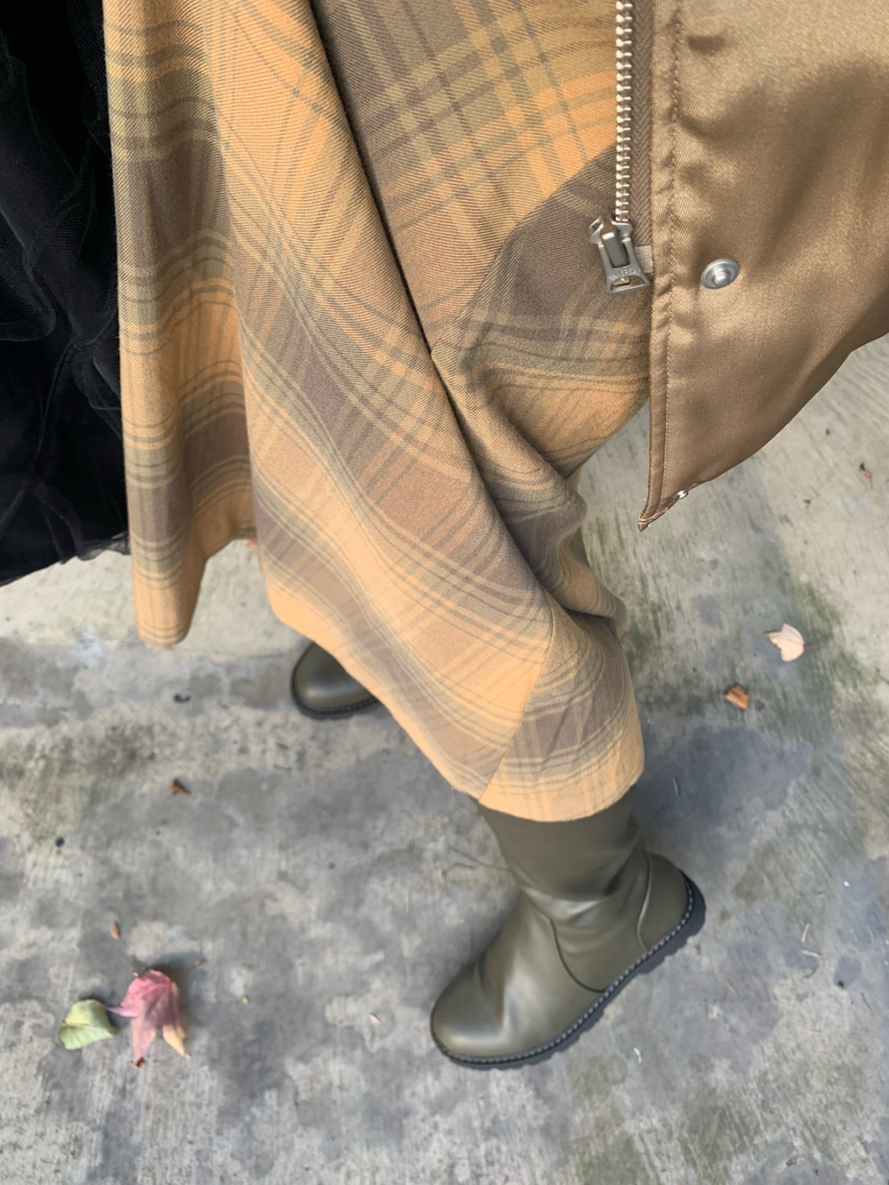 6(ROKU)＞BOA COLLAR ZIP COAT/コートを使った人気ファッション