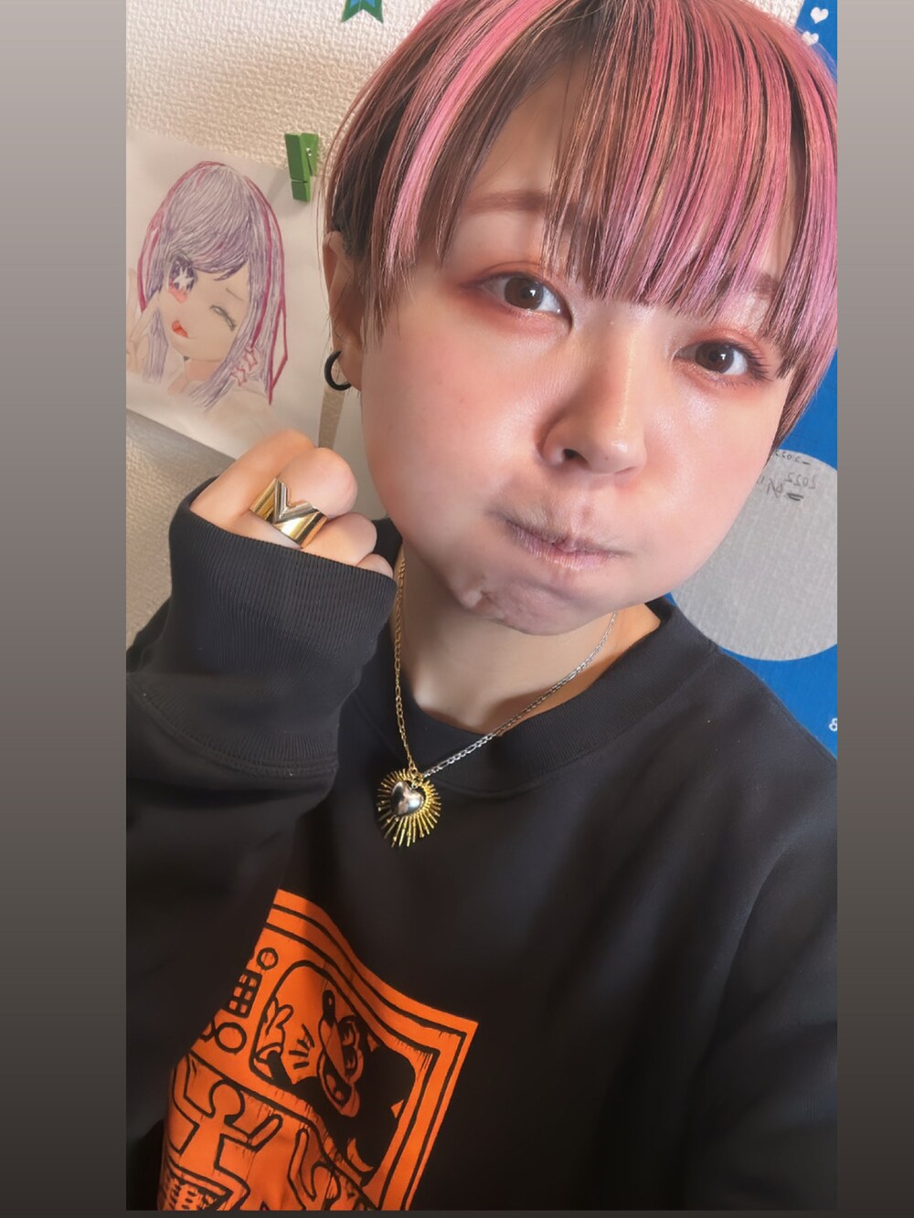 「低身長、低身長女子、COACH、キースへリング、ミッキー、UNIQLO、ロングブーツ、ZARA」｜「UNIQLOのアイテム（スウェット、ブラック系）」を使った、◎みお◎さん（レディース・150cm）の秋コーディネートの4枚目の写真