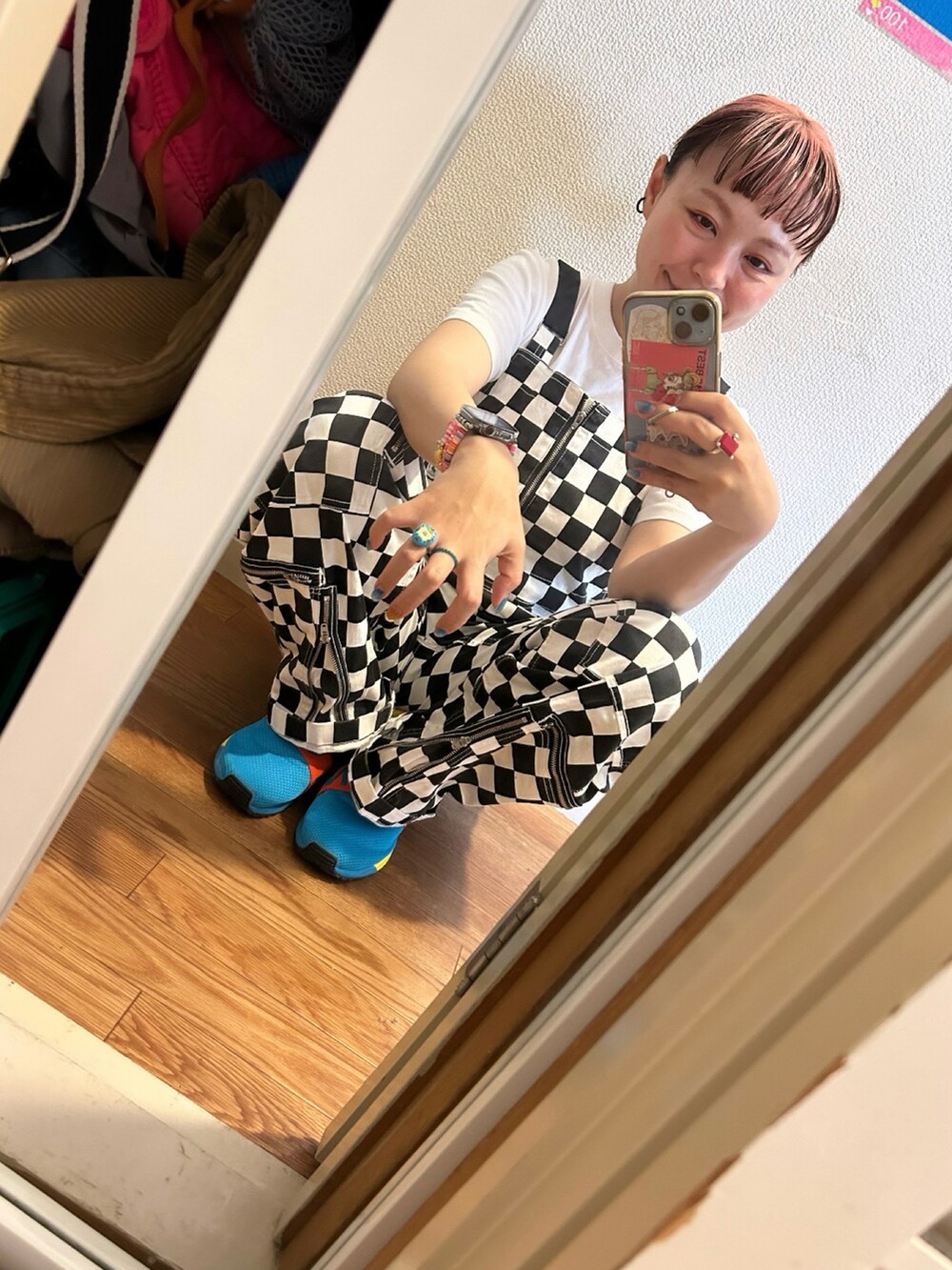 「X-girlの#1 SKATER TWILL FLIGHT OVERALLS（つなぎ/オールインワン、その他）」を使った、◎みお◎さん（レディース・150cm）の秋コーディネートの2枚目の写真