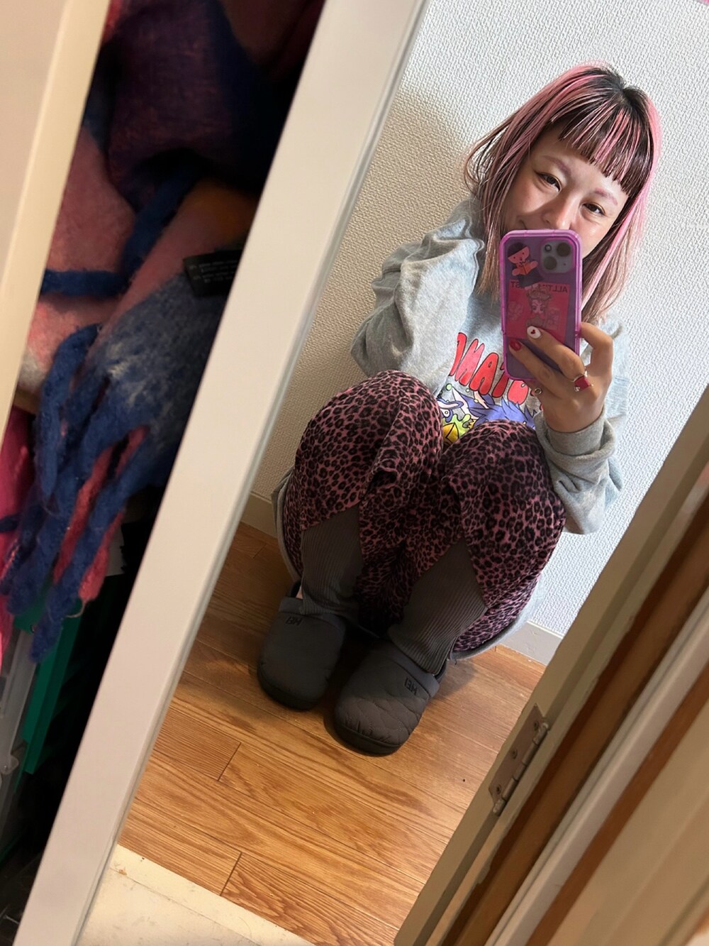 「MEIの【一部店舗限定】【MEI/メイ】キルティングモックシューズ（スリッポン、グレー系）」を使った、◎みお◎さん（レディース・150cm）の秋コーディネートの2枚目の写真