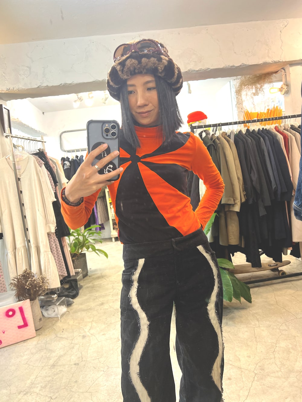 「春コーデ、春、vintage、ootd、outfit、古着MIX、Designer」｜「Amanのアイテム（キャップ、ブラウン系）」を使った、Amanさん（レディース・164cm）の春コーディネートの2枚目の写真