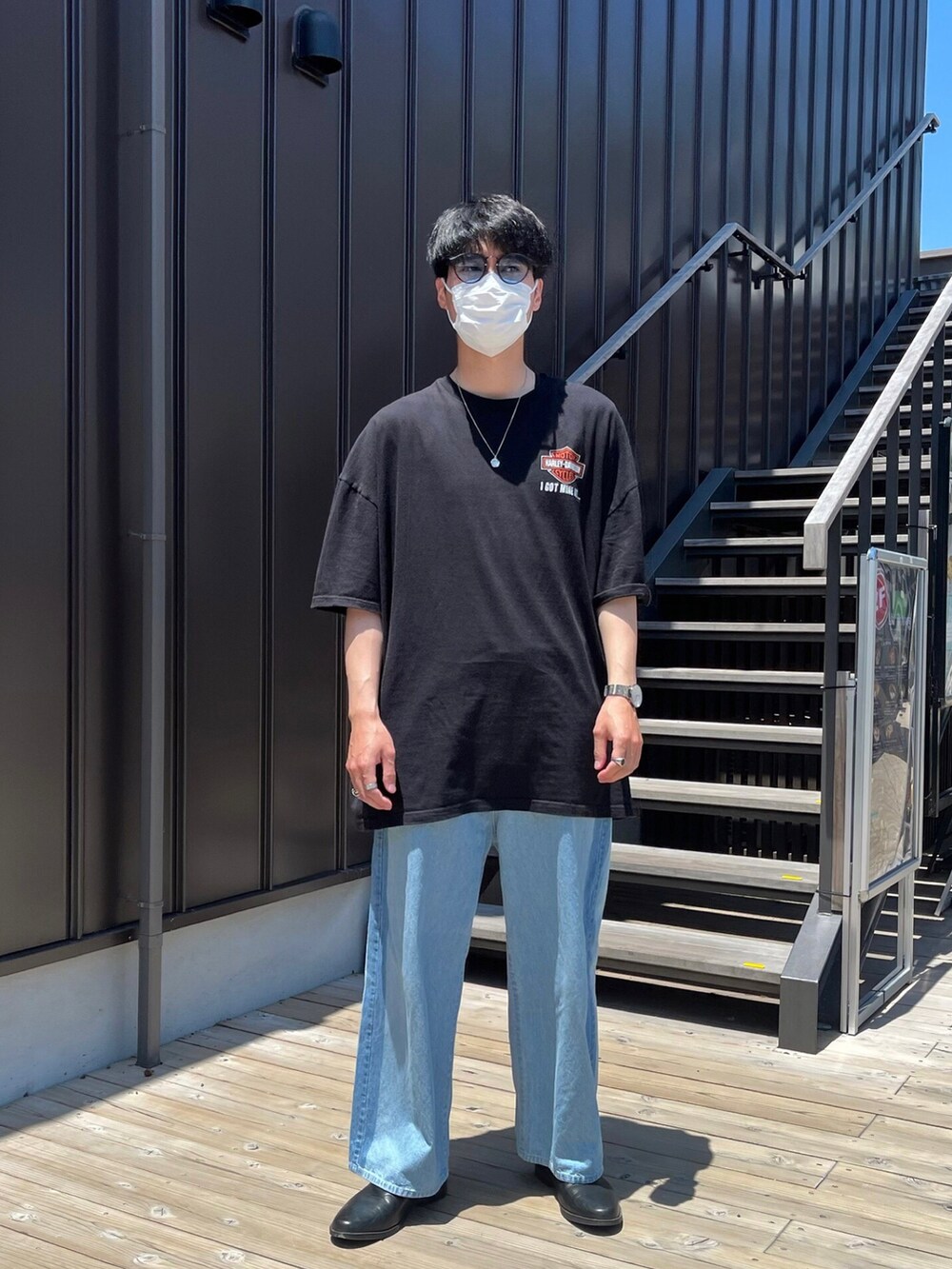「カジュアルコーデ、オトナカジュアル、ビッグシルエット、ストリートコーデ、ハーレーダビッドソン、HARLEY-DAVIDSON、古着、古着MIX、夏だ！Tシャツ着よう！」｜「Harley-Davidsonのアイテム（Tシャツ/カットソー、ブラック系）」を使った、りゅうさん（メンズ・172cm）の夏コーディネートの2枚目の写真