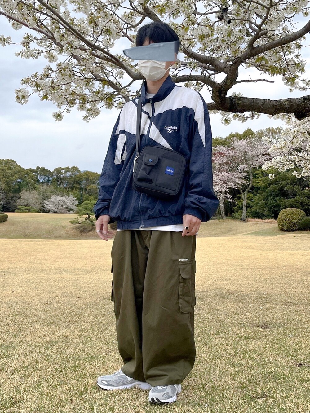 Reebok ナイロンパンツ ストリートコーデ オシャレ シャカシャカ 古着 Reebok ナイロンパンツ ストリートコーデ オシャレ シャカシャカ