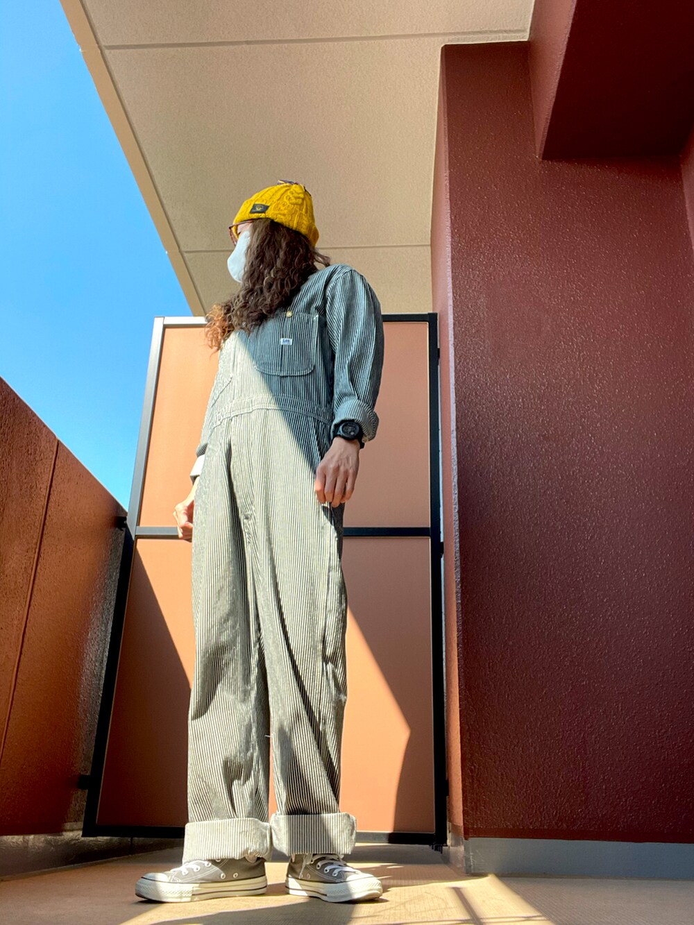 その他のつなぎ/オールインワンを着用したレディースの春コーディネートの2枚目の写真