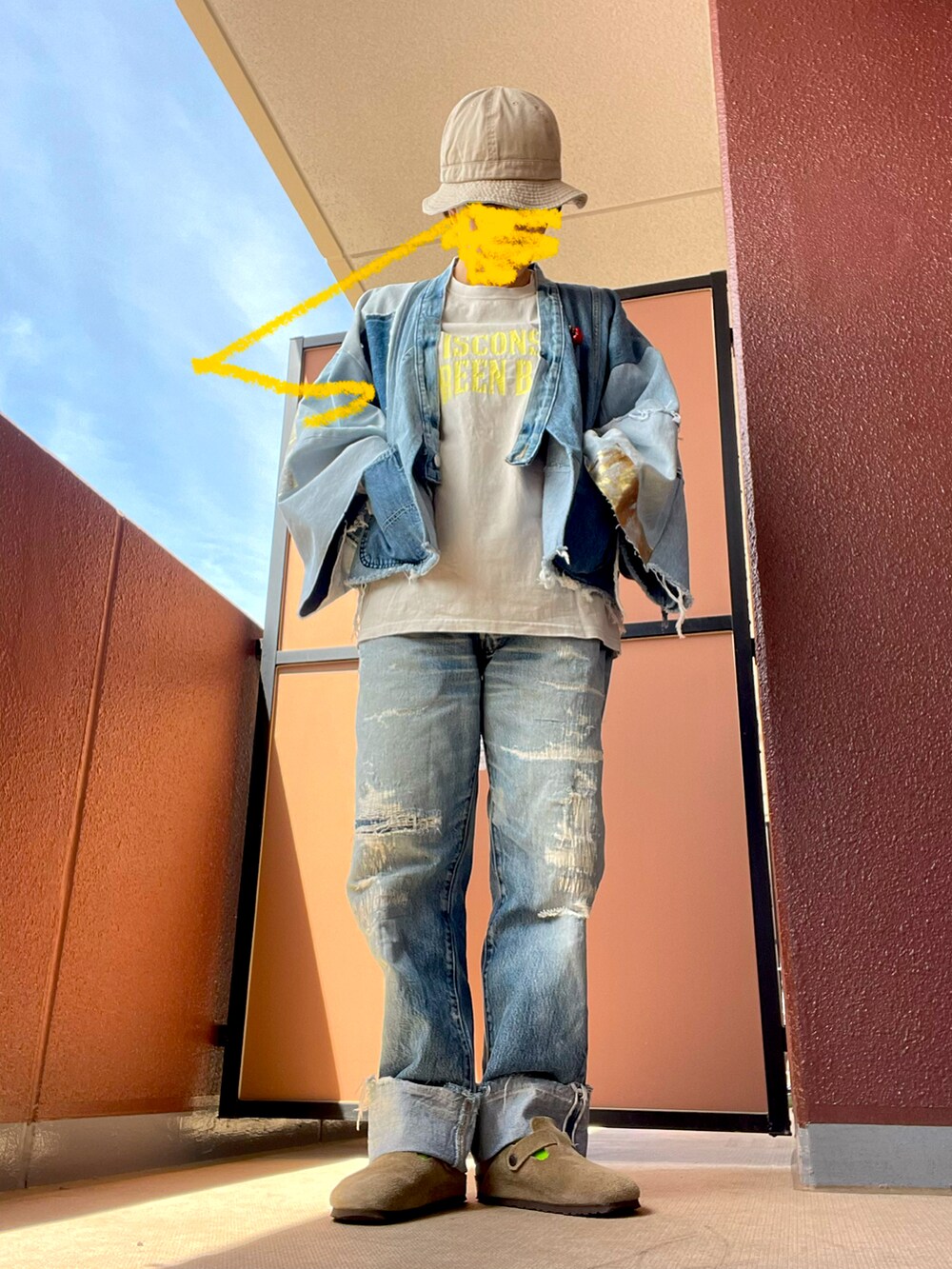 その他のその他アウターを着用したレディースの春コーディネートの2枚目の写真